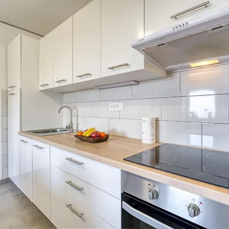 Zeljko By Interhome Apartment *