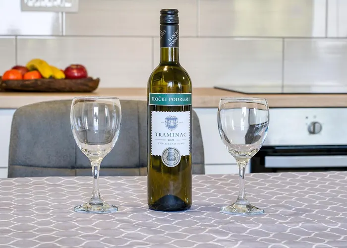 Zeljko By Interhome Apartman *